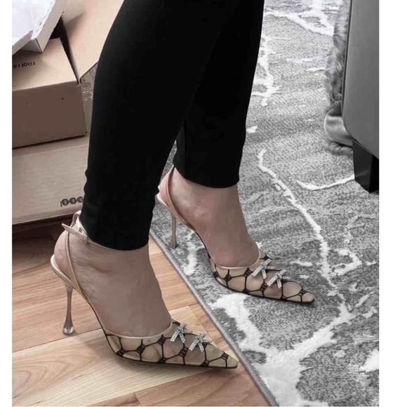 NWT SOLD OUT MACH & MACH Matilda Ankle Strap Pointed Toe Pump 38.5 - Picture 7 of 15